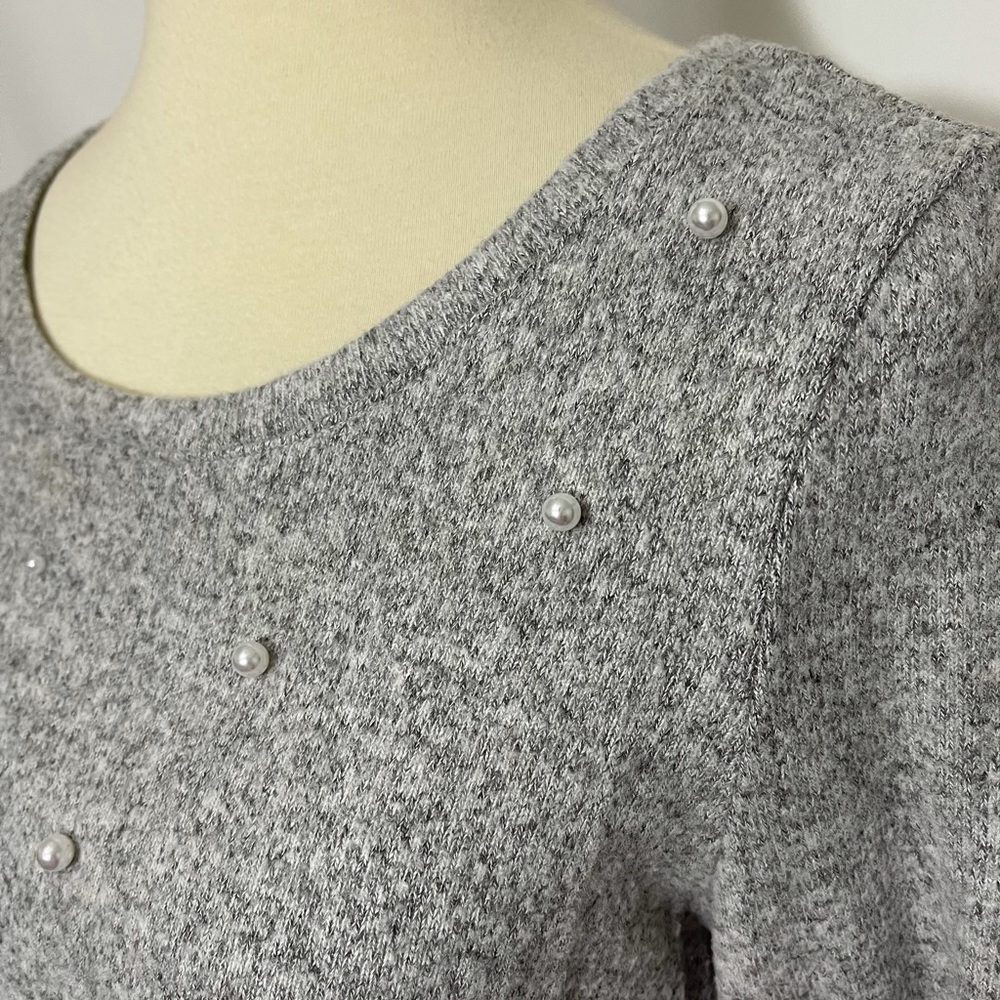 Simply Vera Vera Wang Bell Sleeve Top - Picture 7 of 12